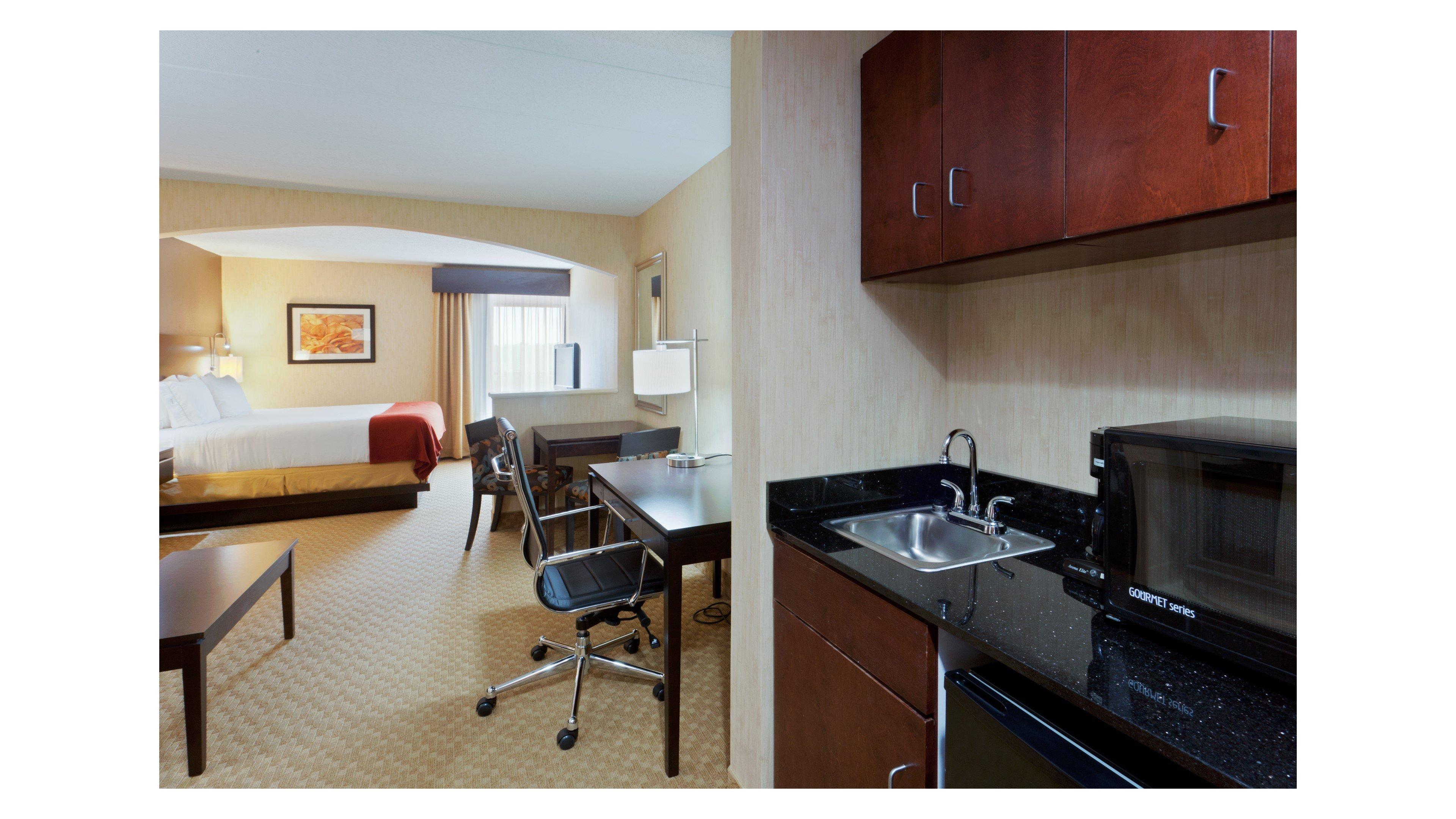 Holiday Inn Express Hotel & Suites Dover By Ihg Zewnętrze zdjęcie