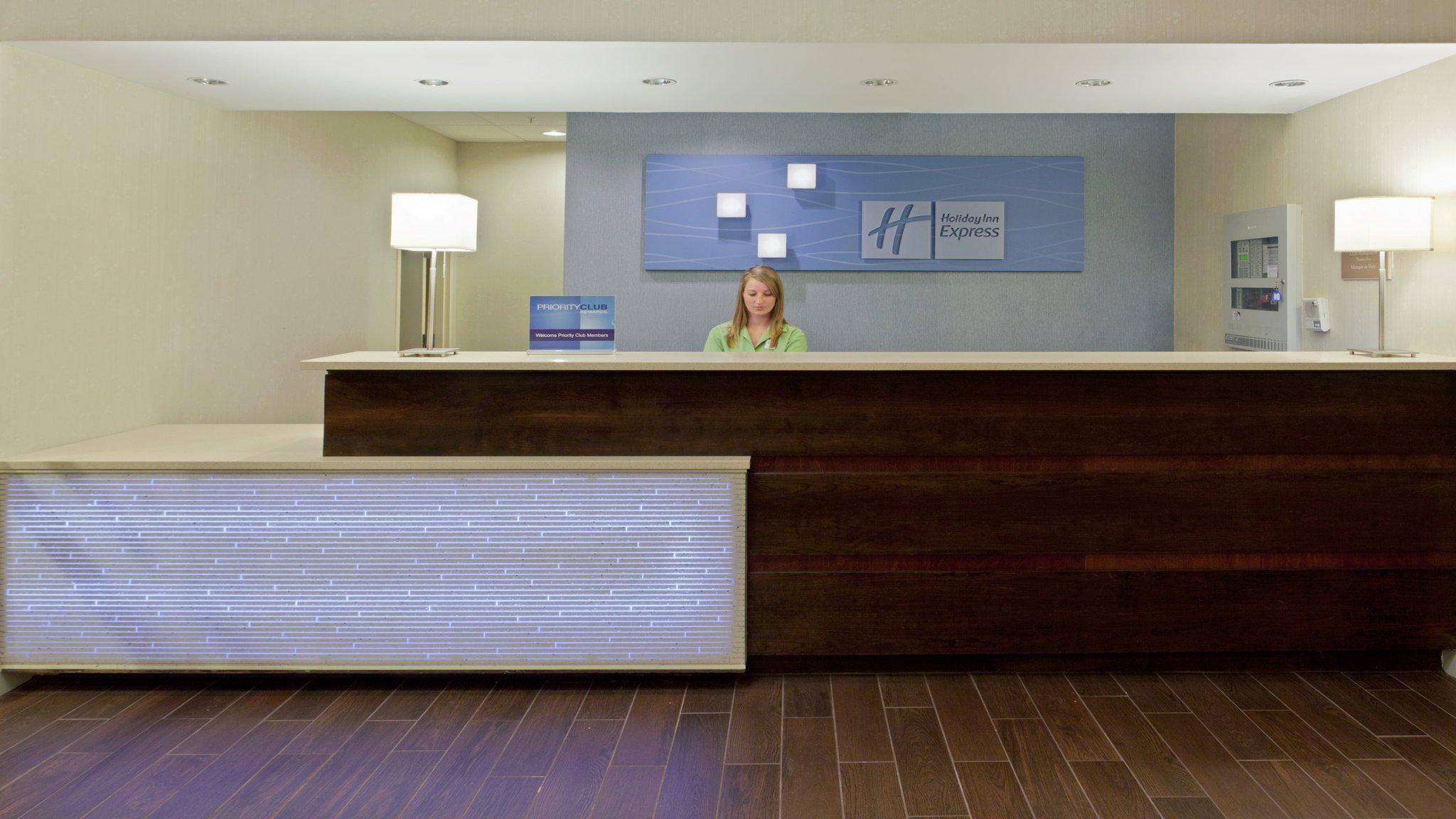 Holiday Inn Express Hotel & Suites Dover By Ihg Zewnętrze zdjęcie